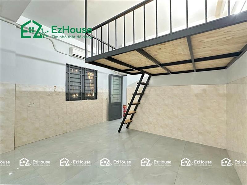 PHÒNG GÁC RỘNG THOÁNG GẦN HUIT