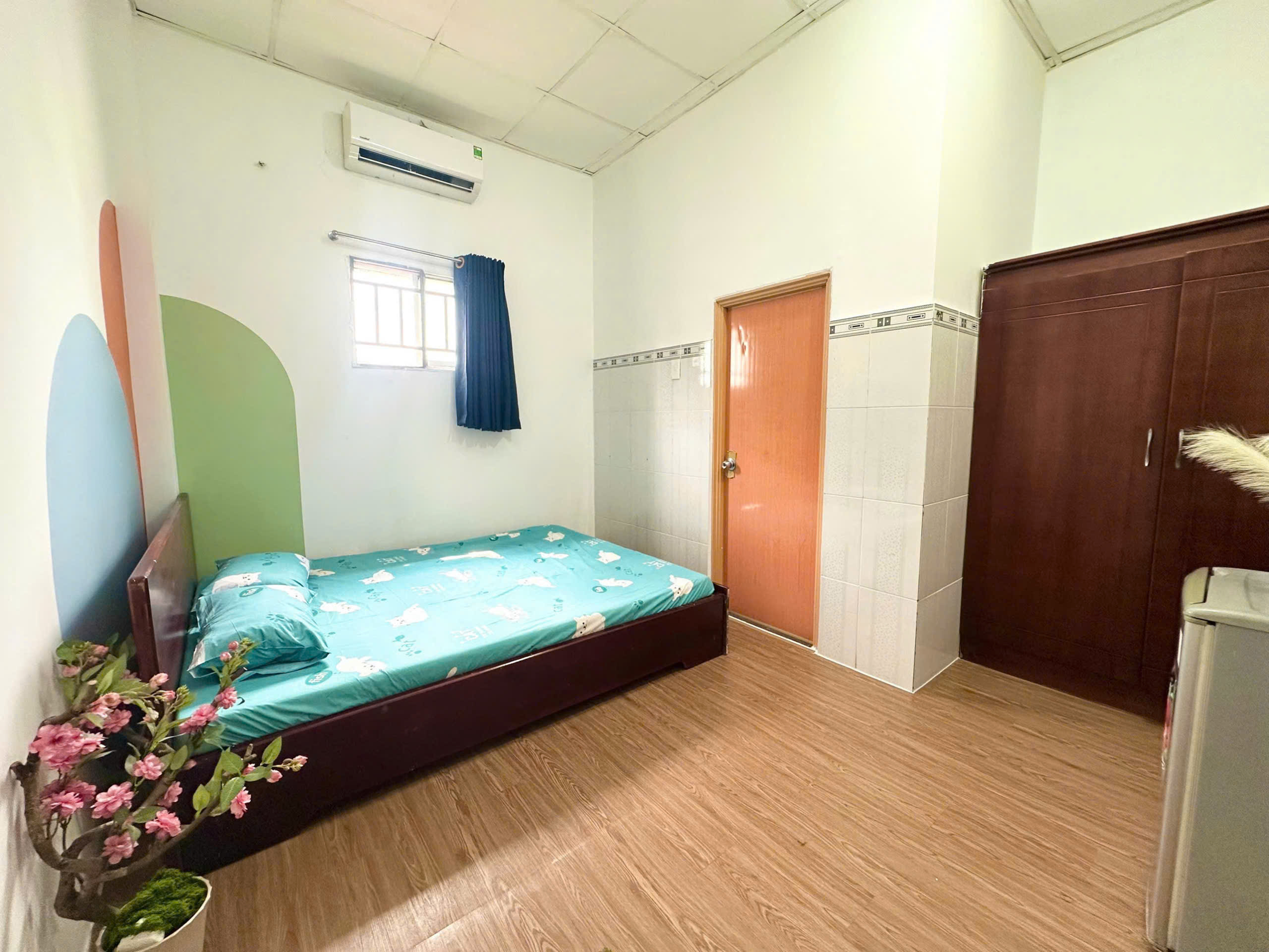 STUDIO CỬA SỔ TRỜI KẾ VHU