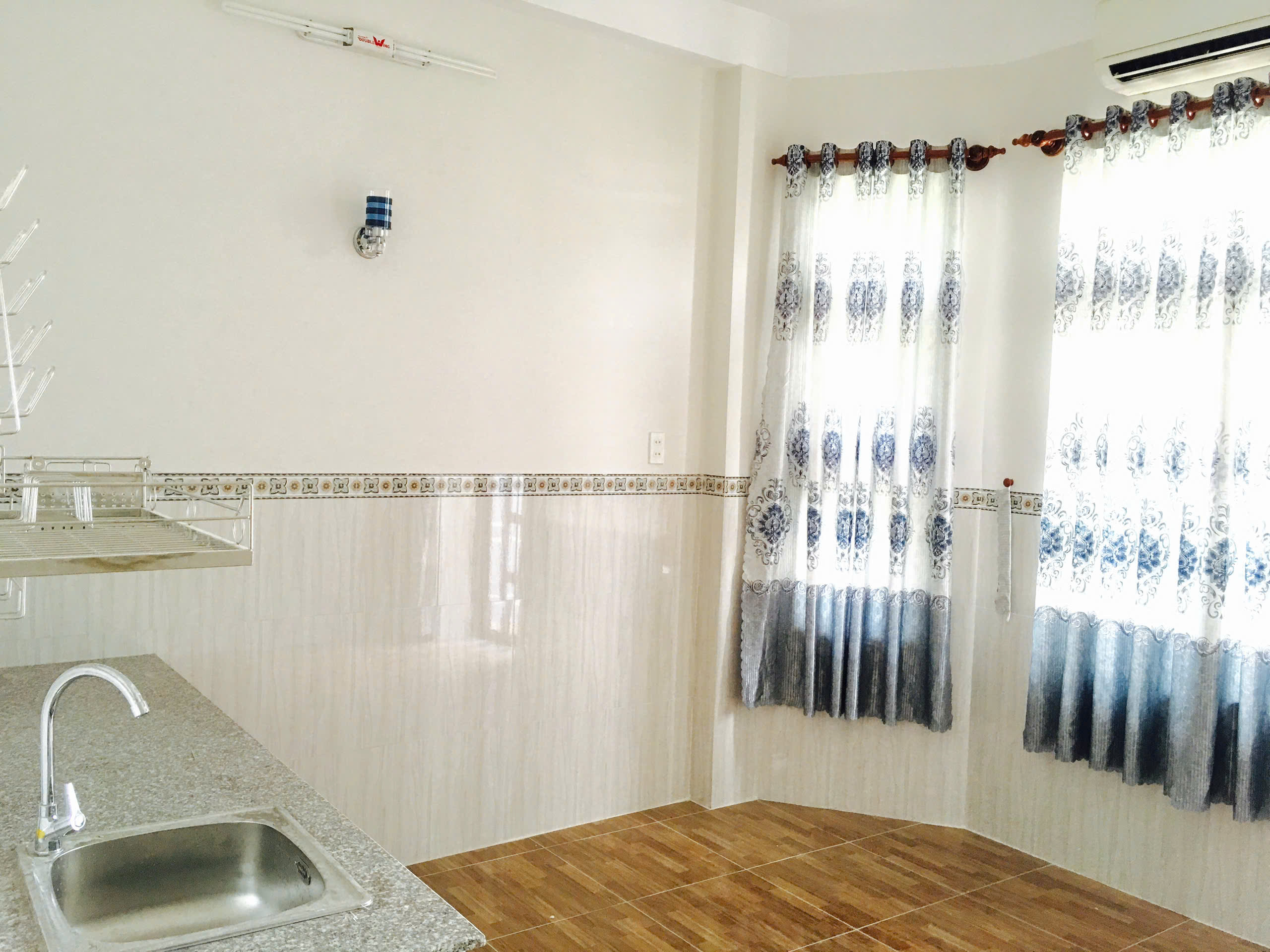 STUDIO BANCOL GIÁ SIÊU HỜI KẾ VHU