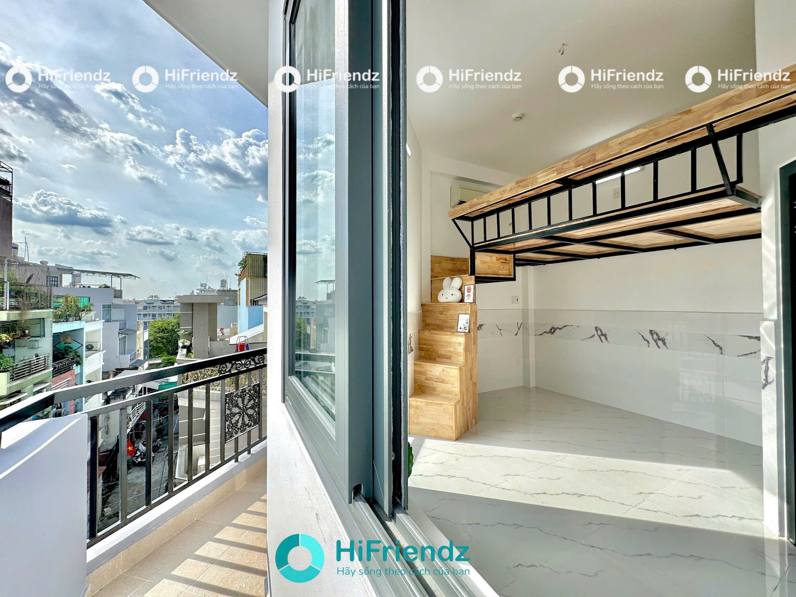 DUPLEX CỬA SỔ TRỜI KẾ HUIT 