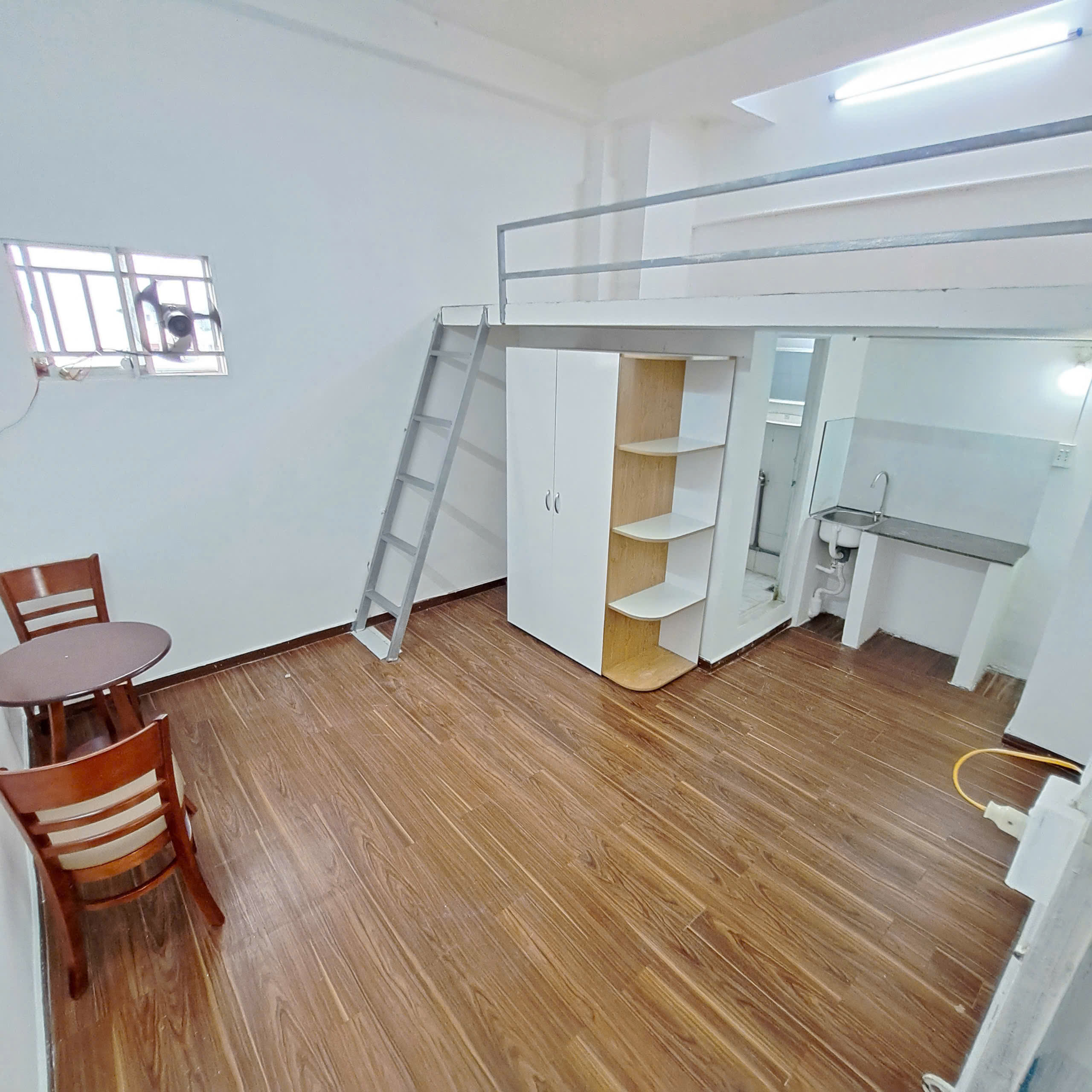 DUPLEX XINH GIÁ TỐT NEAR HUIT AND VHU
