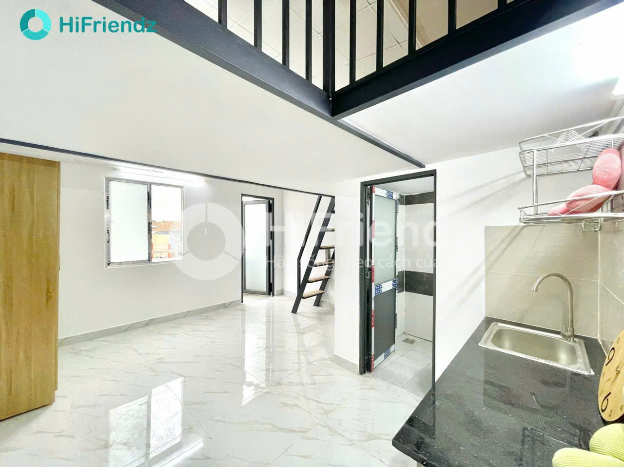 DUPLEX BALCONY LỘI BỘ QUA HUIT